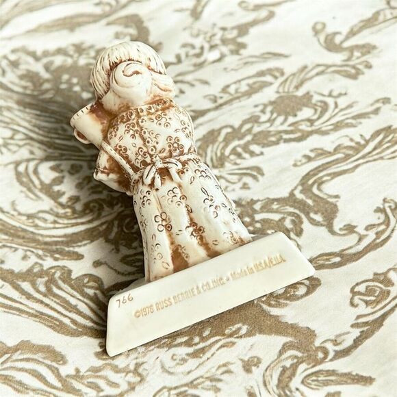 Vintage 1970s Russ Barrie Mom Award Art Home Decor Decorative Novelty Boho - Picture 3 of 6